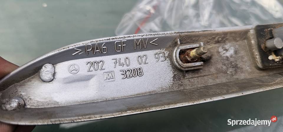 Blenda klapy tył mercedes w202 kombi 2027400293 wielkopolskie Zbąszyń