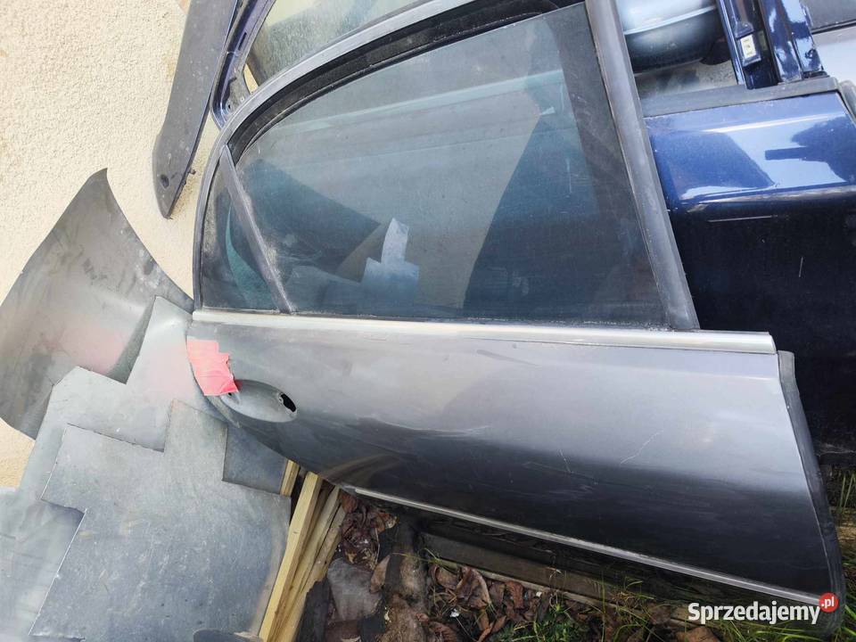 Lancia Thesis Drzwi prawe tylne prawy tył sprzedam