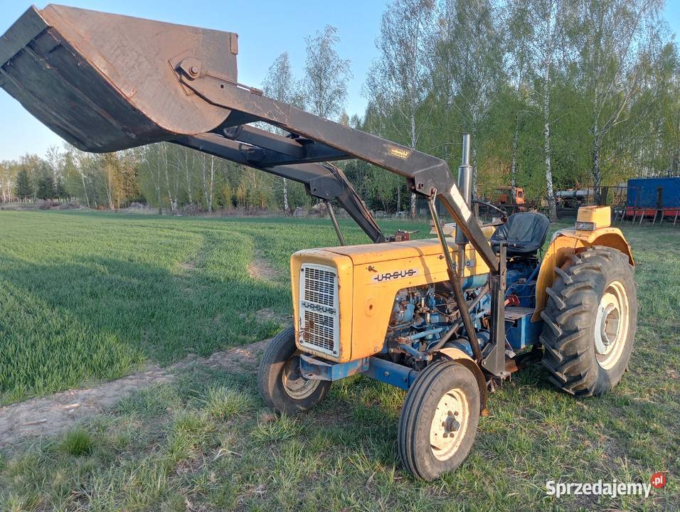 Ursus c360 z turem Nasielsk