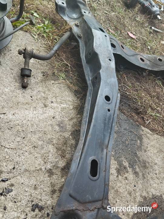 Sanki trawers przód alfa 164 20 ts Rok produkcji 1991 Poznań sprzedam