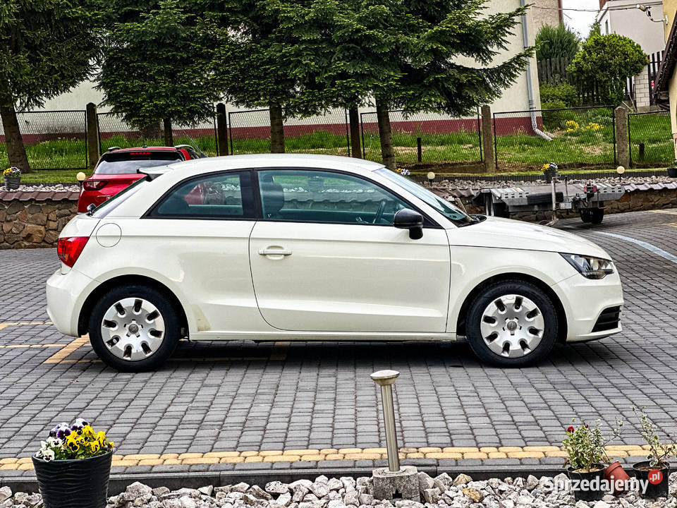 Audi A1 12tfsi 2011r IMPORT NIEMCY Narama sprzedam
