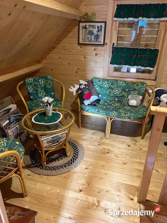Drewniiany piękny domek mieszkalny Hutki