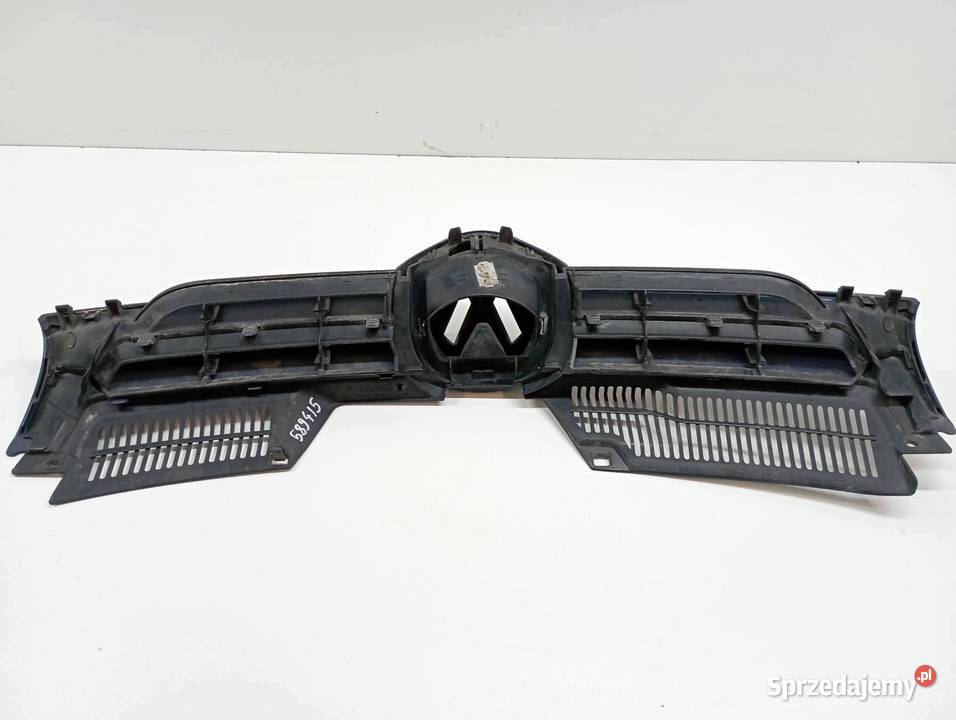 ATRAPA GRILL PRZÓD GRANATOWA 1K0853653 VW Rok produkcji 2005