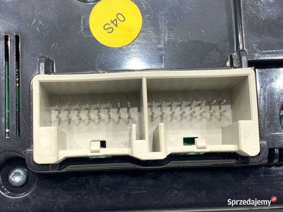 PANEL STEROWANIA NAWIEWU VW PASSAT B7 osobowe Panele sterowania, przełączniki