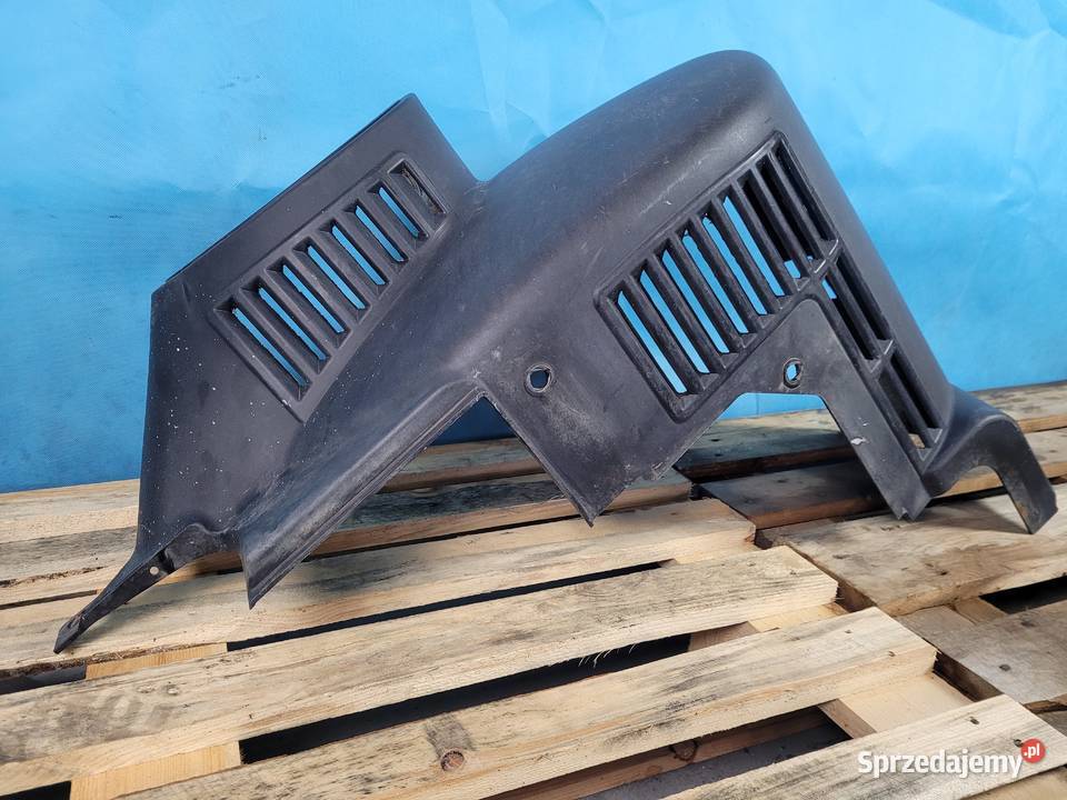 CASE IH PUMA 145 12r OBUDOWA TŁUMIKA WYDECHOWEGO Kolno