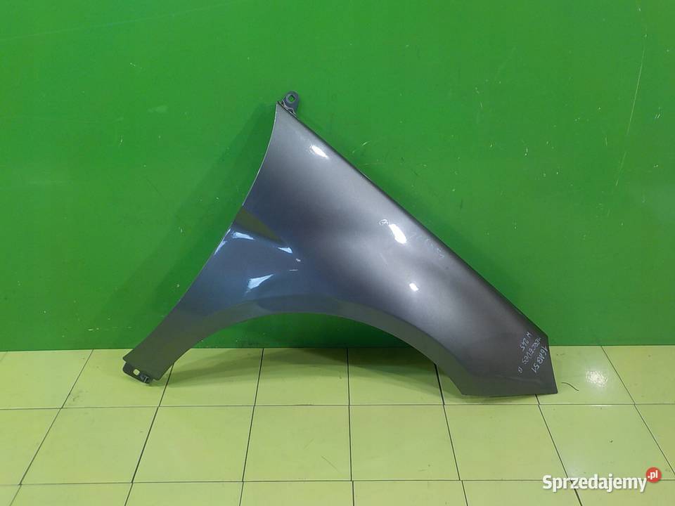 MERCEDES B W245 LIFT 15 B 11r 5D blotnik prawy Błotniki Suków