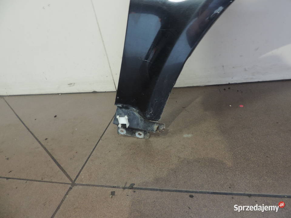 VW PASSAT B5 FL L041 BŁOTNIK PRAWY PRZÓD