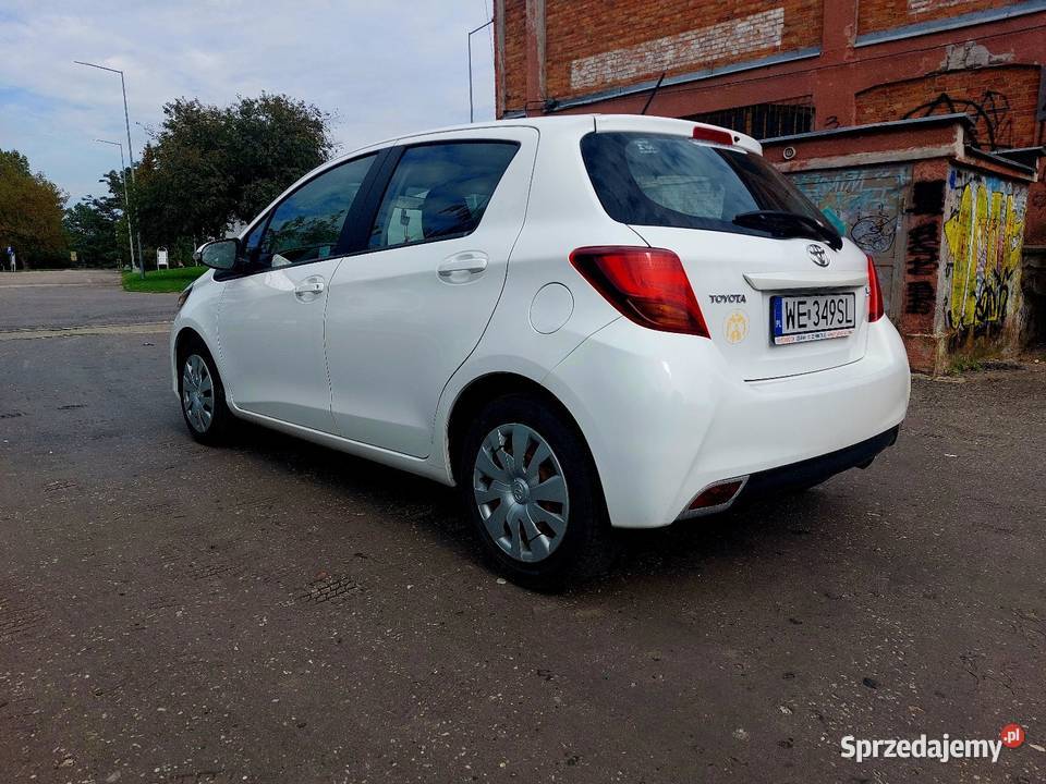 Toyota Yaris 2015 14 D4D Salon Polska Białystok