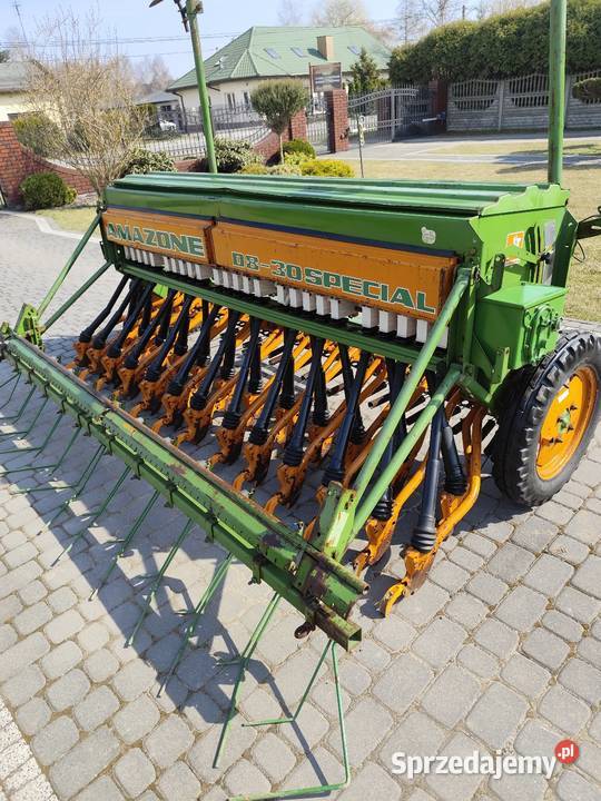 Siewnik Amazone d8 Specjal szerokość 3 metry