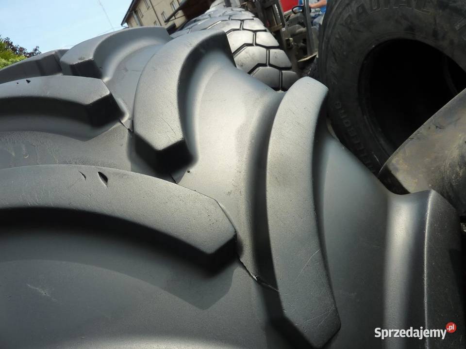 Opona używana rolnicza 54065R38 VREDESTEIN 2400 sprzedam