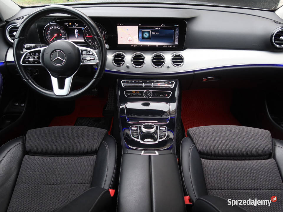 Mercedes E E 200 d radio