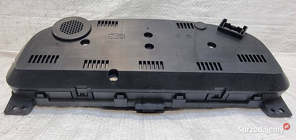 LICZNIK ZEGARY CHEVROLET CAPTIVA LIFT 95358553