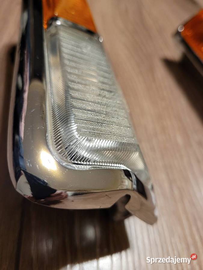 Migacze fiat 125p pierwsza seria kierunkowskazy Pabianice sprzedam