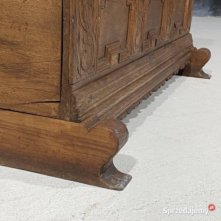 Antyczna skrzynia dębowa XIX wiek rzeźbiony Budno