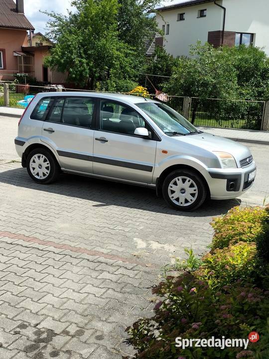 Sprzedam nieuszkodzony małopolskie Olkusz sprzedam