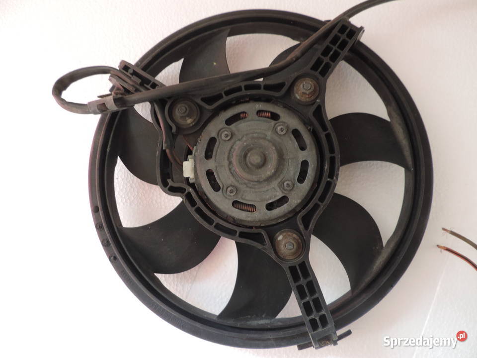 WENTYLATOR CHŁODNICY KLIMATYZACJI VW PASSAT B5 Rok produkcji 1999 Nowy Sącz
