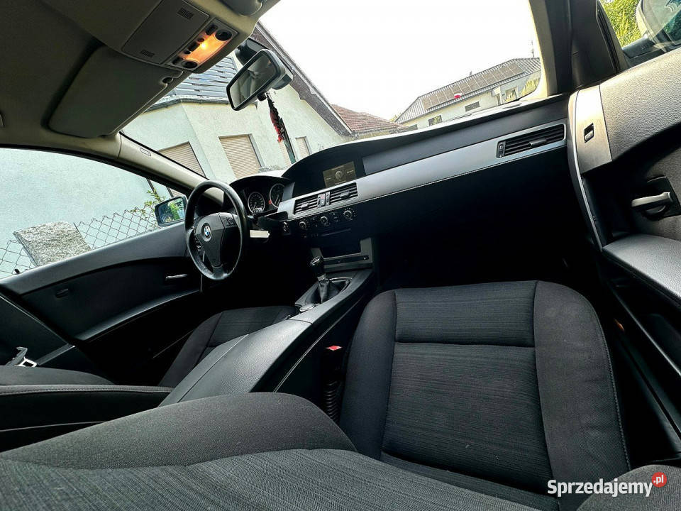 BMW 520 BMW e61 520d 163 M47 Kombi Biała