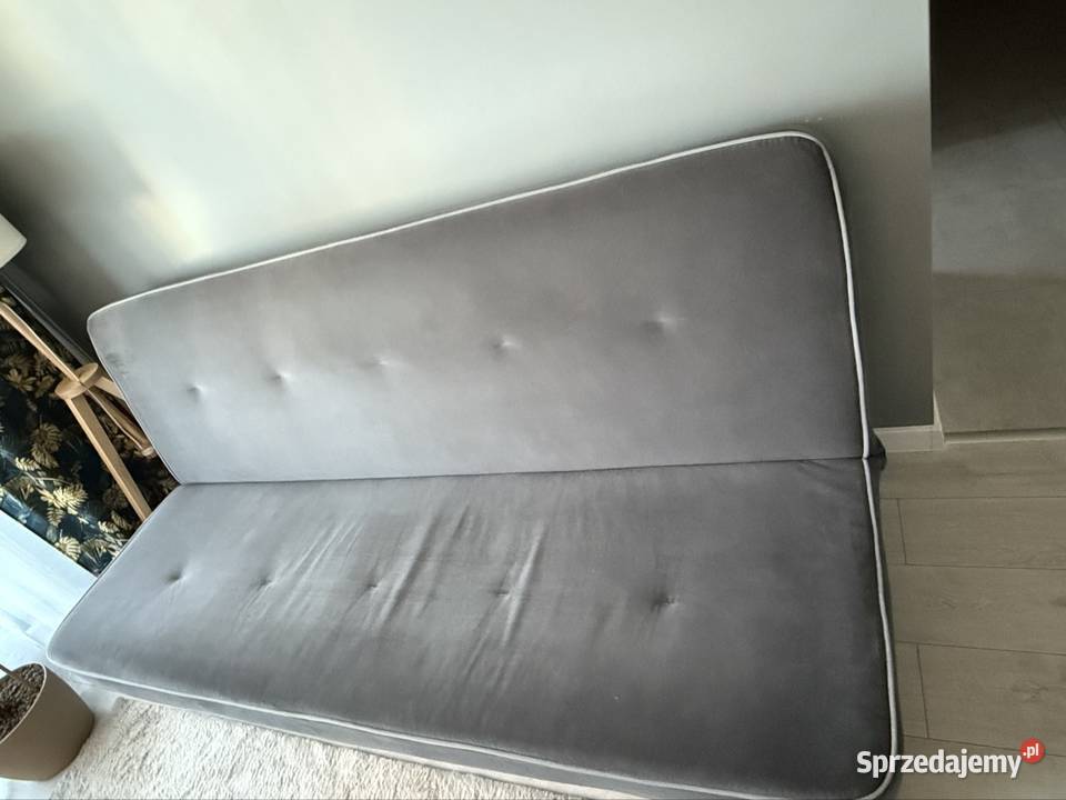 Sprzedam wersalkę w stanie Krzeptów