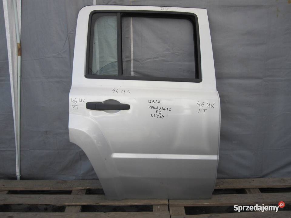JEEP PATRIOT 08r drzwi prawe tył sprzedam