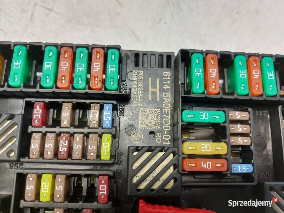 BMW G23 M440i Cabrio Skrzynka bezpieczników dolnośląskie