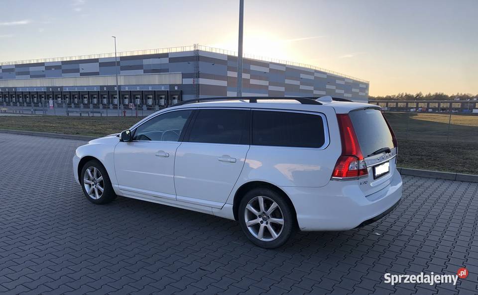 Sprzedam Volvo V70 2015 20D VEA manual nieuszkodzony Bydgoszcz sprzedam