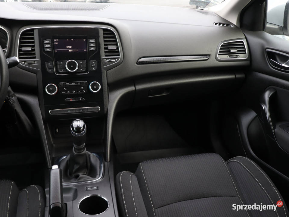 Renault Megane 12 TCe system Start-Stop Bielany Wrocławskie