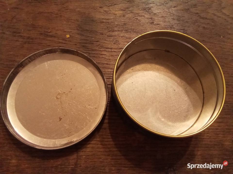 Stara puszka agros ze statkiem Warszawa