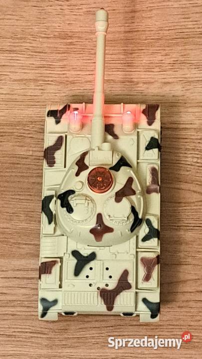 Czołg sterowany na pilota światło dźwięk