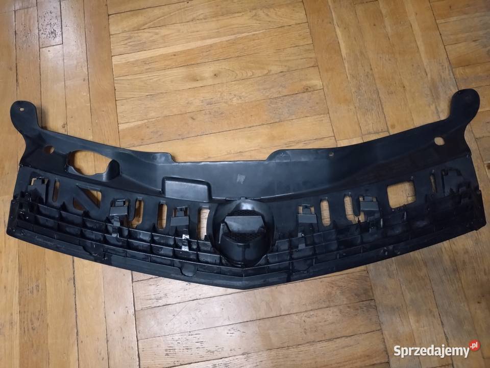 Opel Astra GTC grill osobowe Poznań