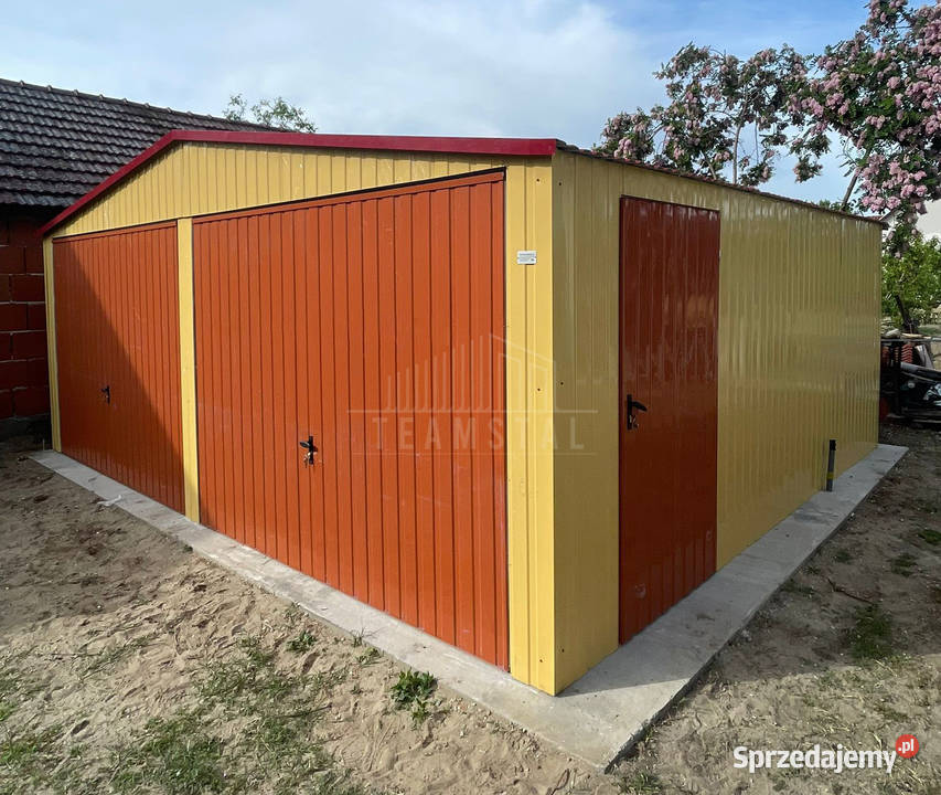 Garaz blaszany 7x6m 2x brama uchylna drzwi okno lubuskie Zielona Góra