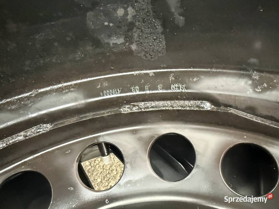 Komplet kół zimowych oryginalne stalowe felgi VW Skierniewice