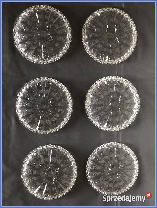 Sprzedam szklane talerzyki PRL ze szlifem 6 Staroźreby