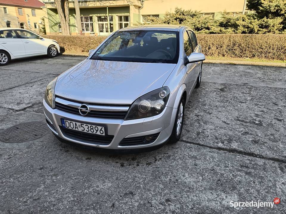 Opel astra H 16 265000km Namysłów