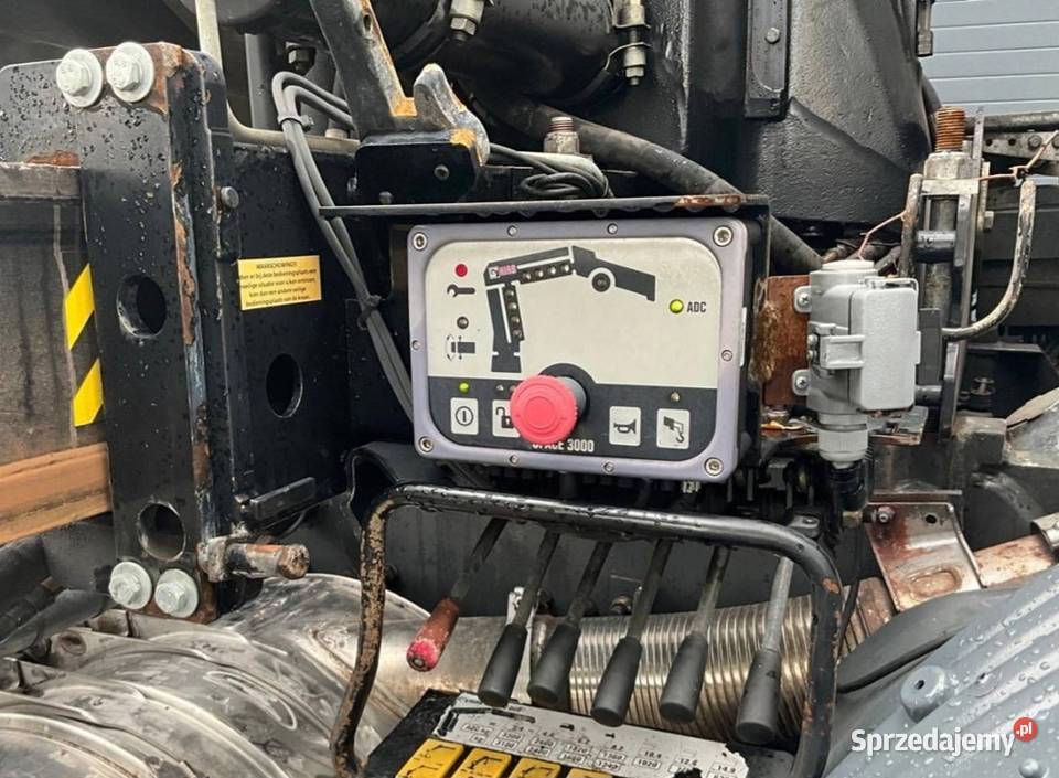 Uzywana wywrotka 6x6 bordmatic z dzwigiem Scania diesel Wywrotki Warszawa sprzedam