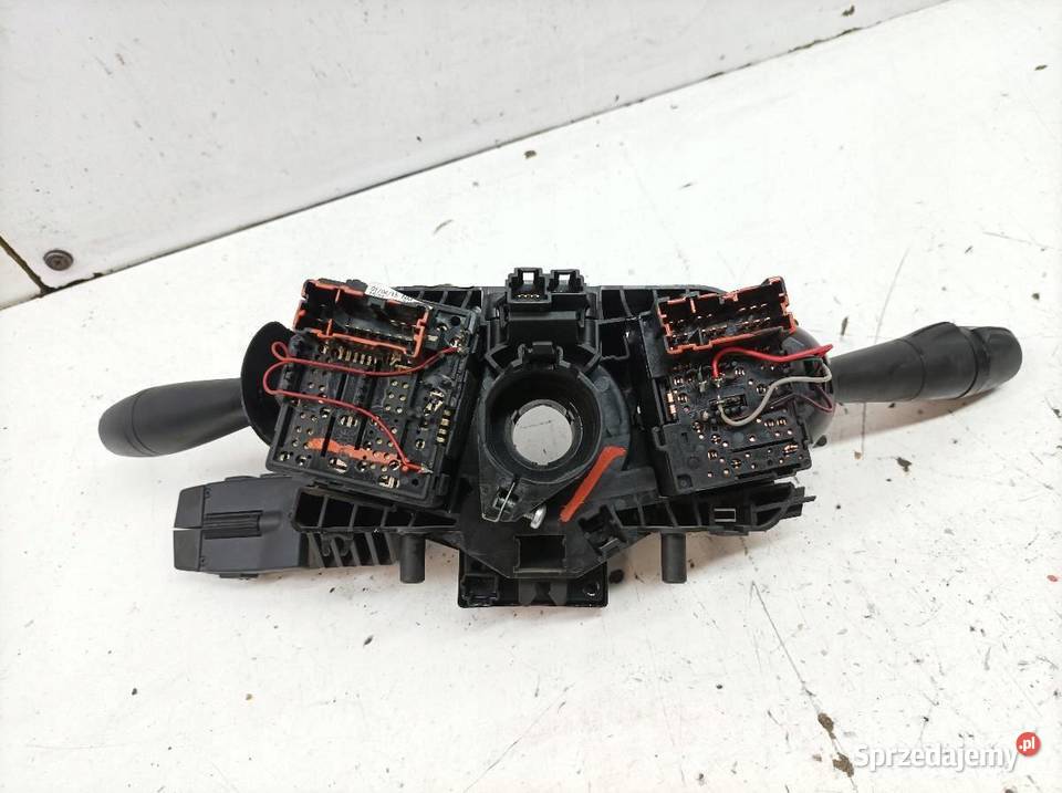 PRZEŁĄCZNIK ZESPOLONY TAŚMA KOMPLET 0265019069 sprzedam