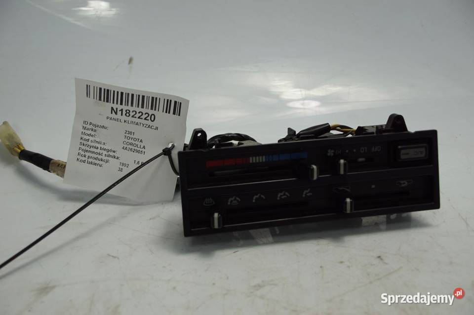 PANEL KLIMATYZACJI TOYOTA COROLLA Lipno sprzedam