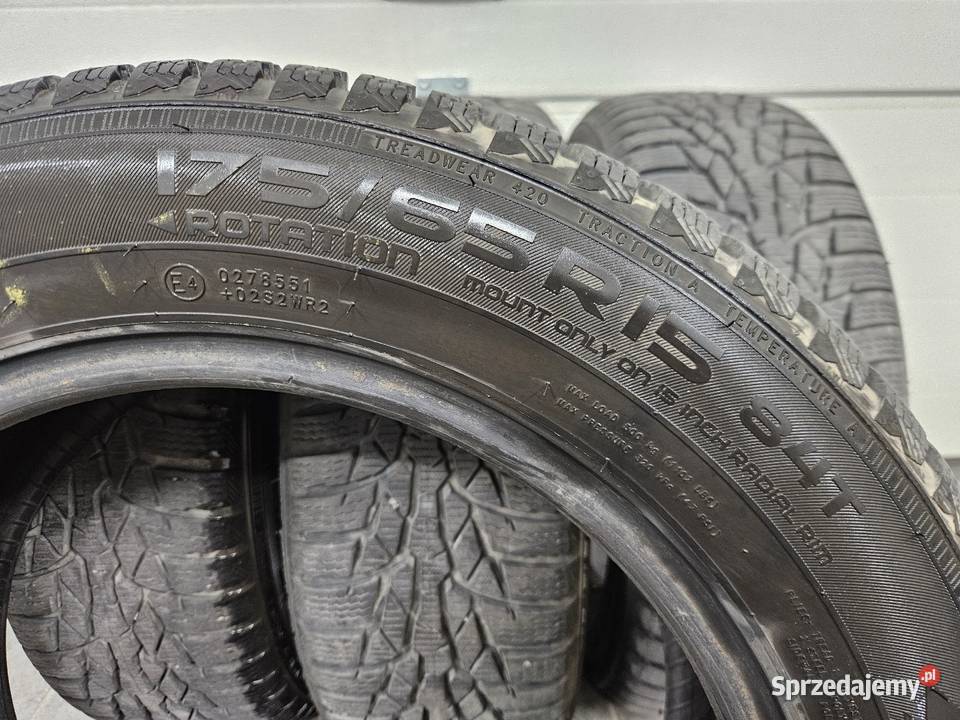 Opony zimowe zimówki 4 Nokian WR D4 17565R15 Samochodowe mazowieckie Łomianki sprzedam
