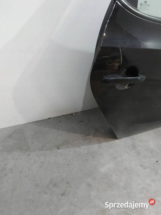 DRZWI PRAWE TYŁ 5D HB 9F Hyundai i30 I 20072012