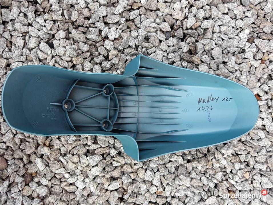PIAGGIO MEDLEY 125 błotnik