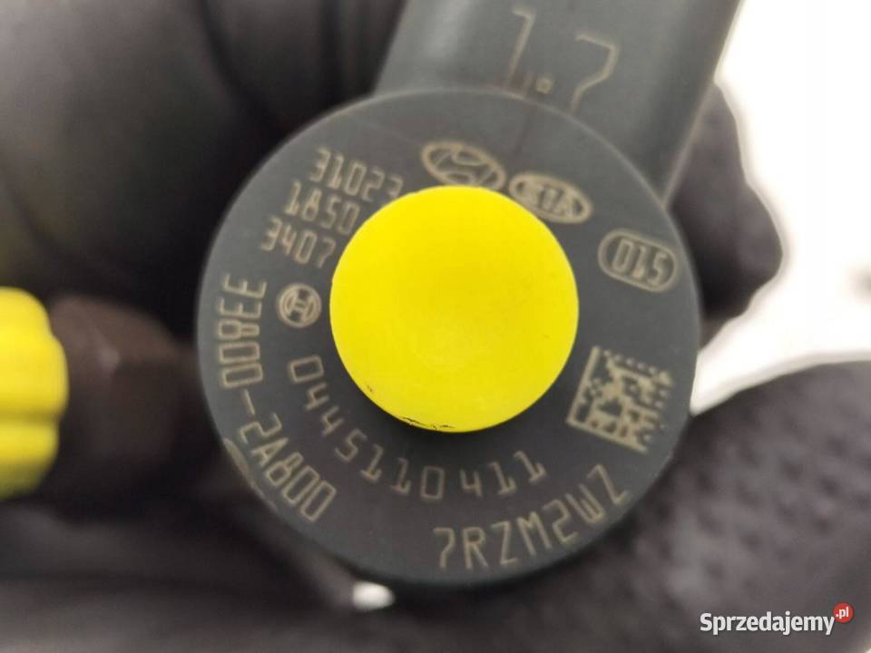 WTRYSKIWACZ 0445110411 338002A800 17 CRDI Kia