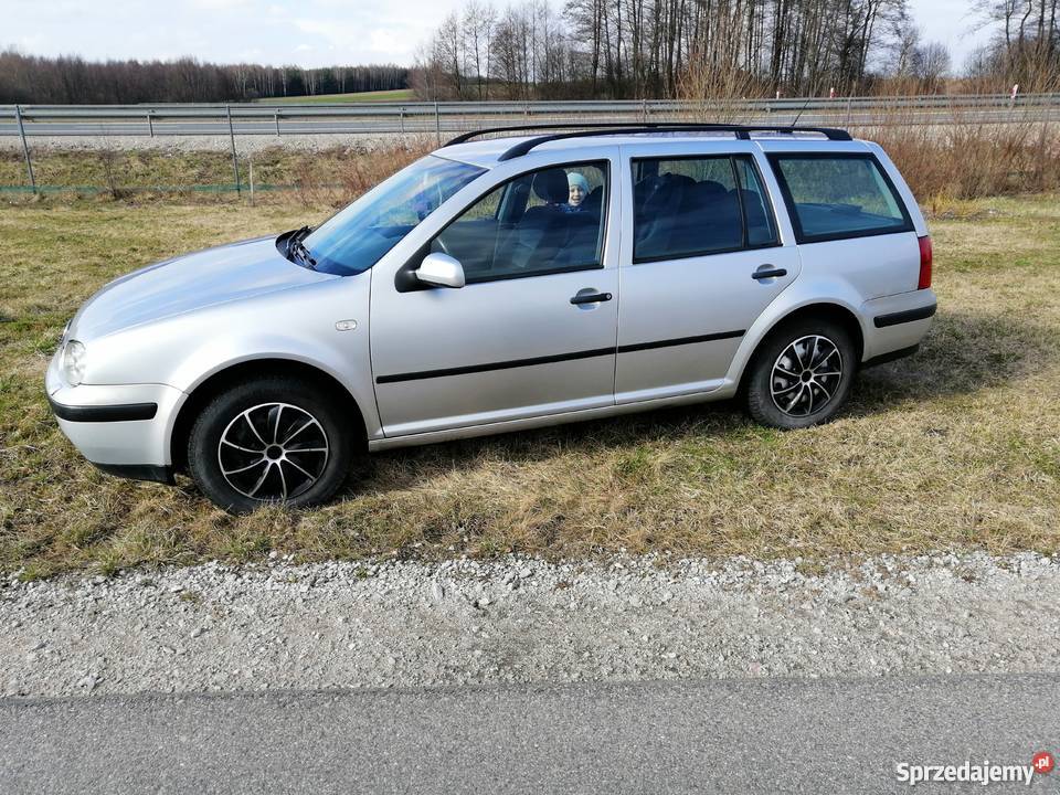 Volkswagen Golf IV 1.6 sr LPG Piątkowisko Sprzedajemy.pl