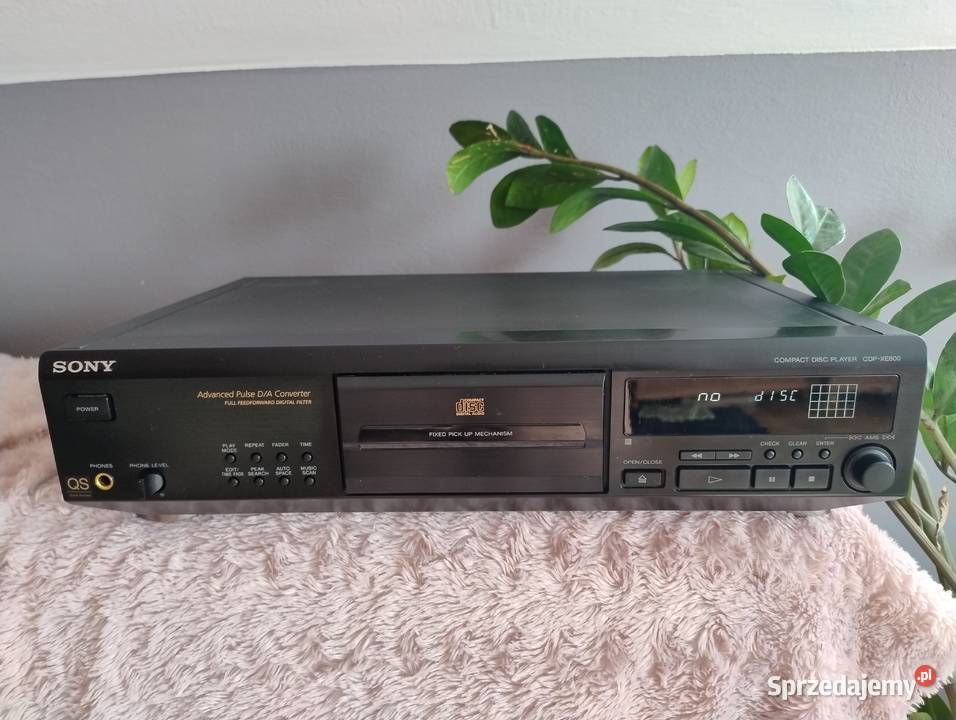 Odtwarzacz CD Sony cdp xe 800 z pilotem Trzebuska