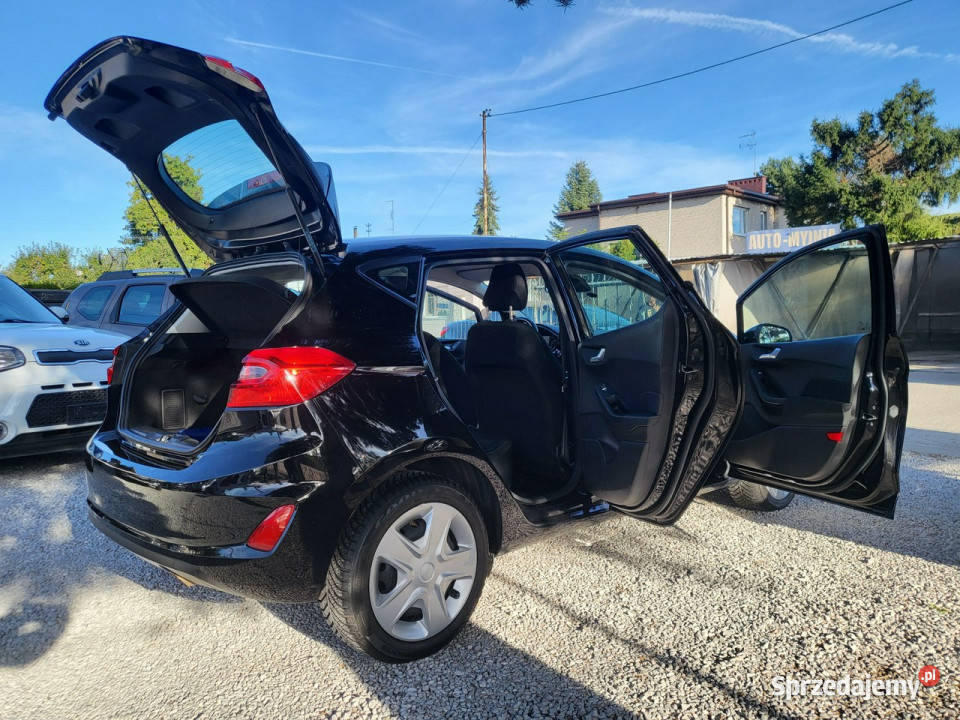 Ford Fiesta 10 95 I Właściciel 100 Przebieg 68 ASR (kontrola trakcji) Motoryzacja Pabianice sprzedam