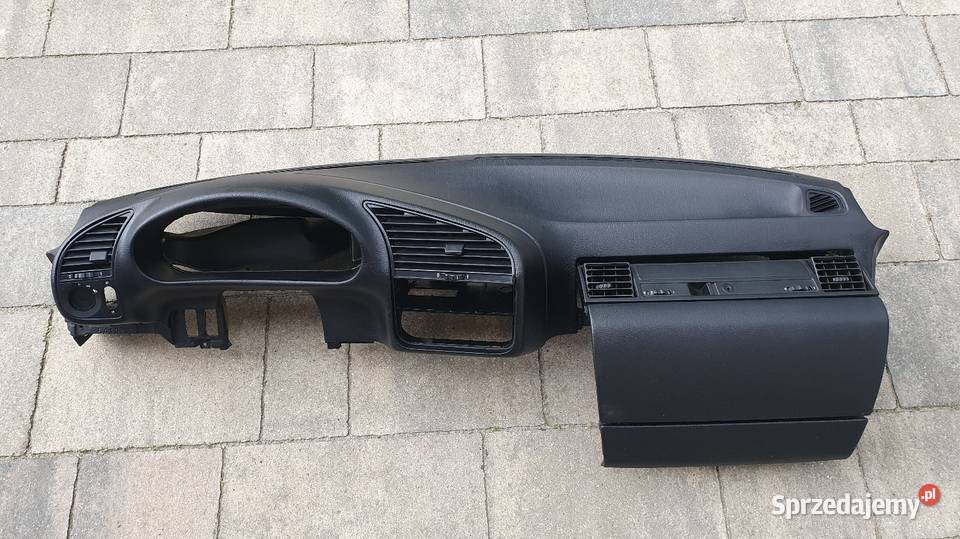 Deska rozdzielcza schowek BMW e36 19911994 Deski rozdzielcze, konsole Lusowo