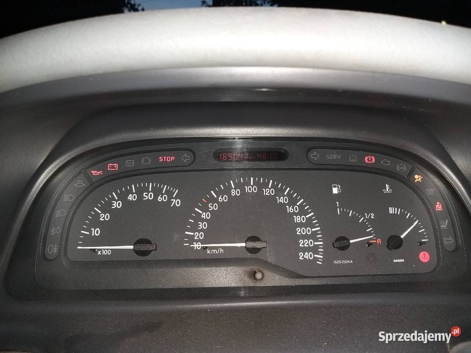 Renault Laguna 1 4/5 świętokrzyskie Opatów