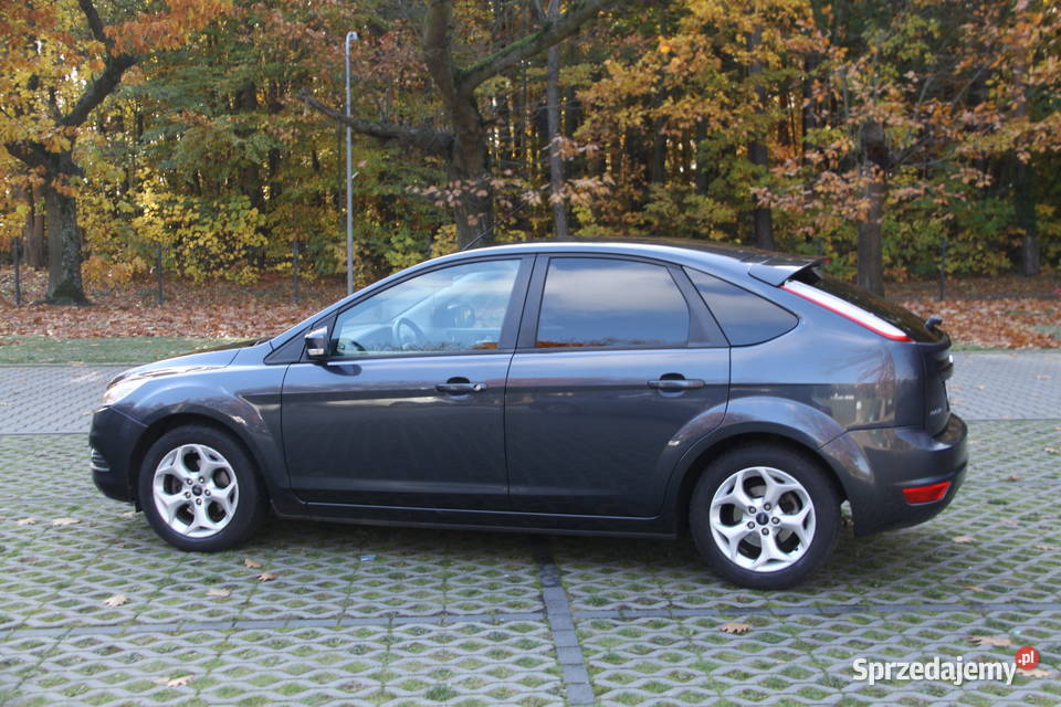 16 16V Benzyna Niski Przebieg Jedyne 95 Super grafitowy