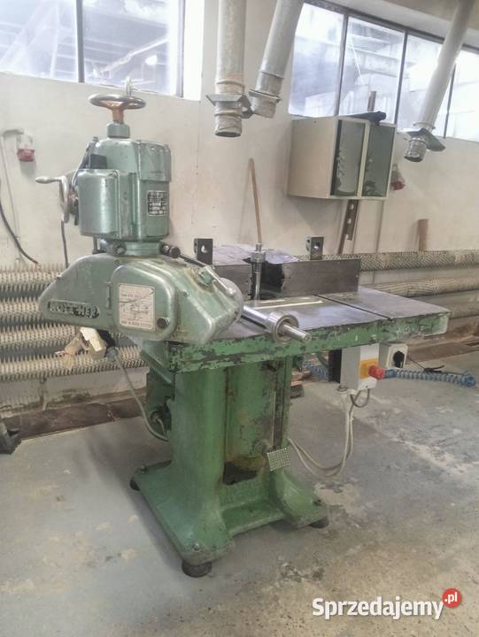 Frezarka dolnowrzecionowa z posuwem Wejherowo