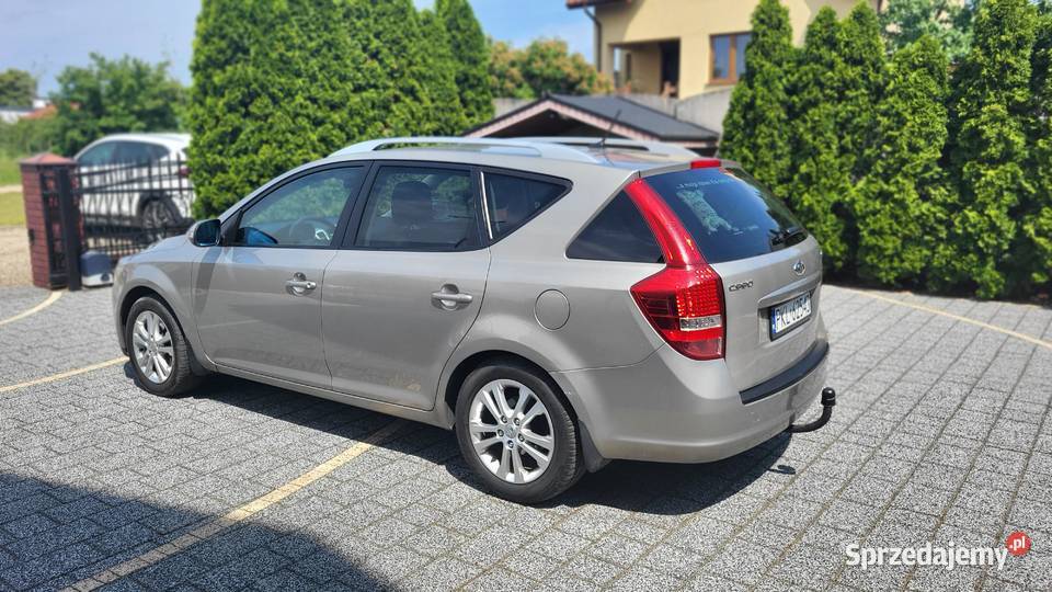 Kia Ceed Kombi 16 CRDI 116 2010r Doinwestowany Koło