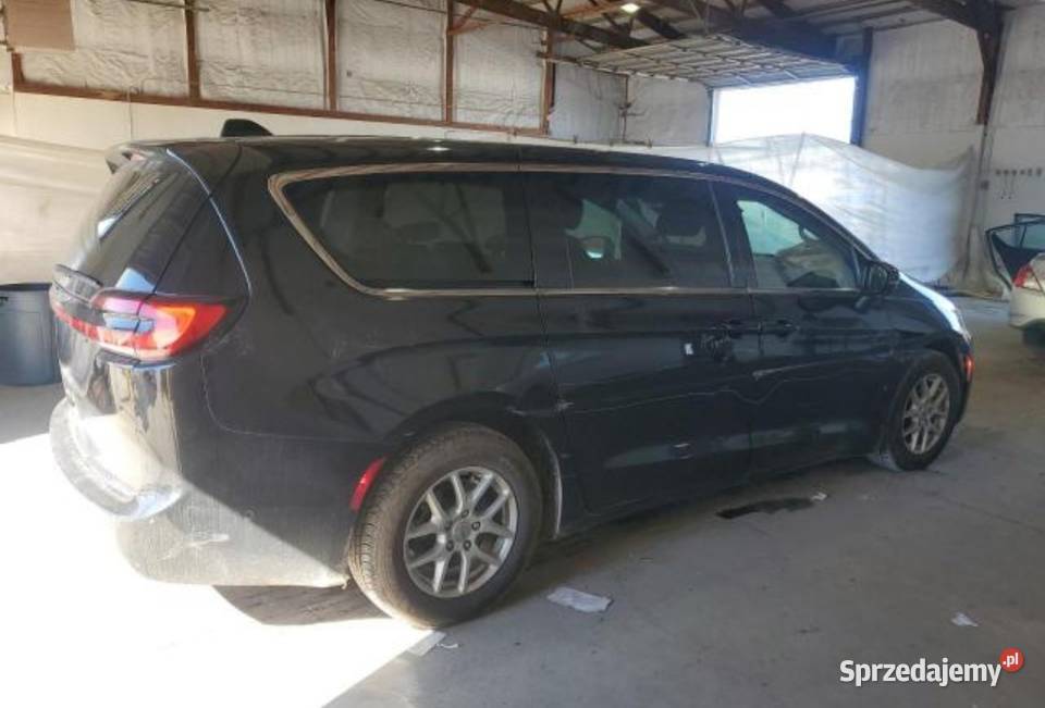 Chrysler Pacifica 2023r super 285KM mazowieckie