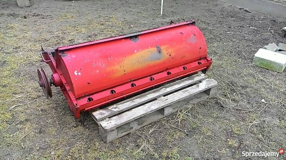 Sieczkarnia Słomy International 943 Case Przyczepiane Nowe Szpaki sprzedam